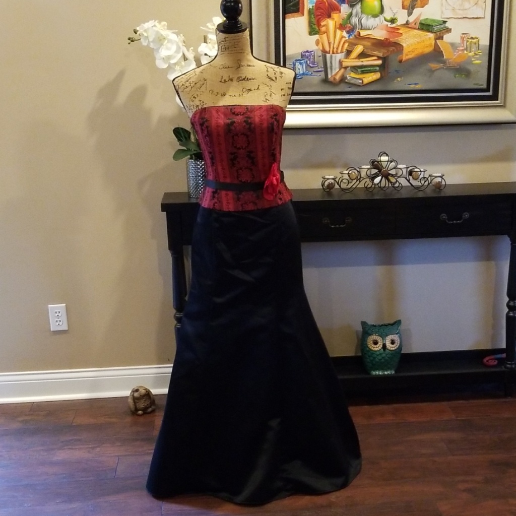 Scott Mcclintock Strapless Evening Gown Rk:8:619